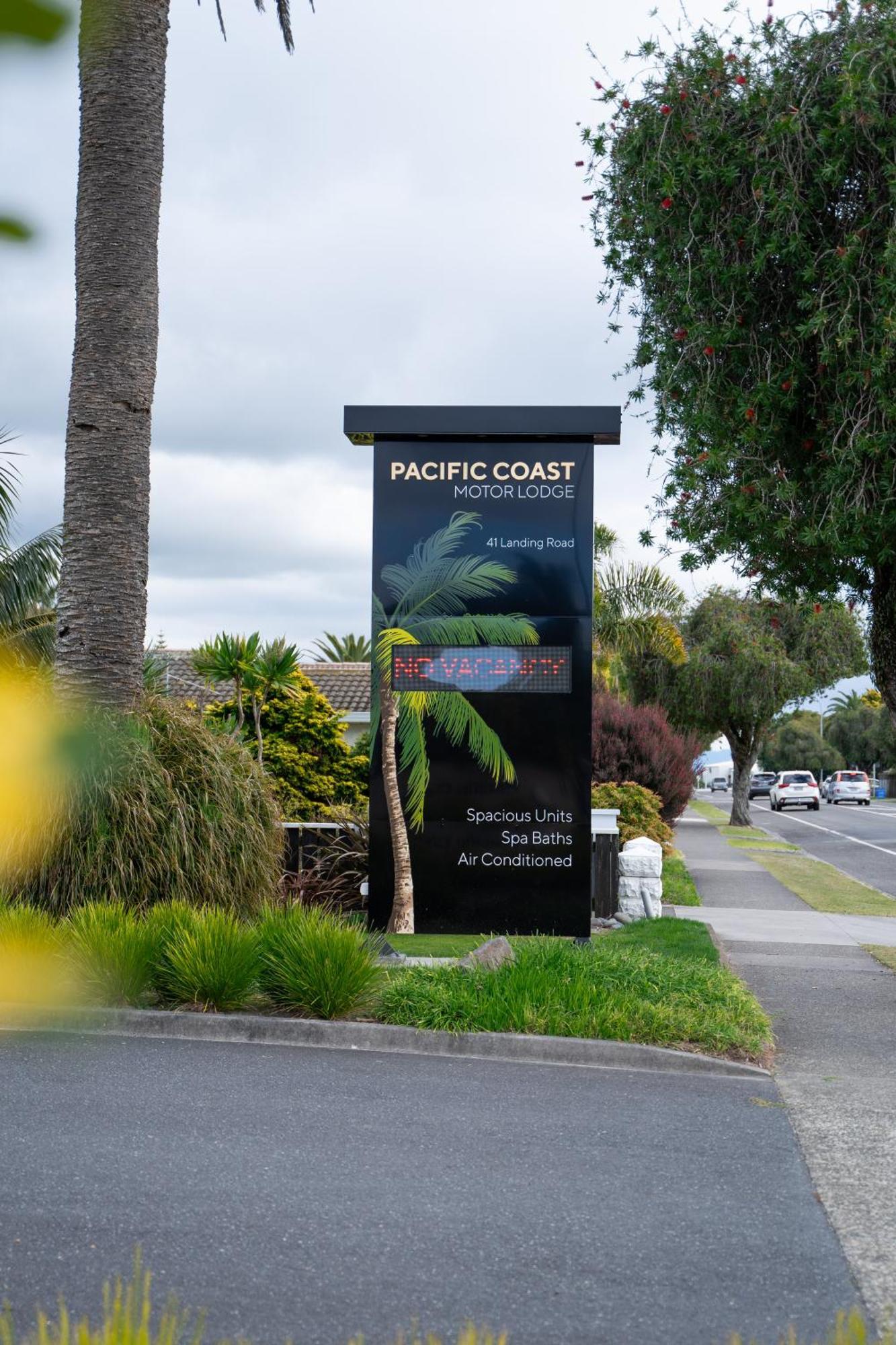 Pacific Coast Motor Lodge Whakatane Exterior photo
